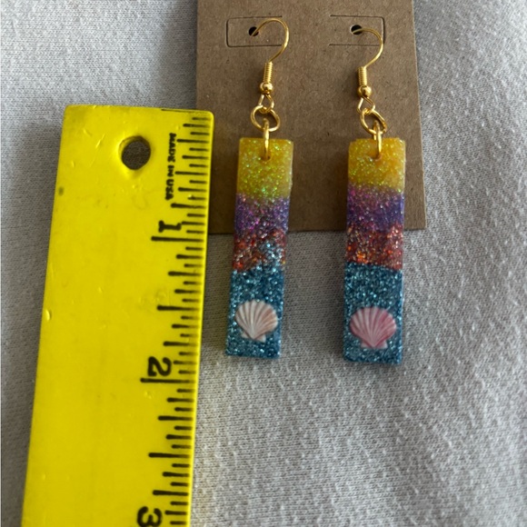 Colorful Shell Dangle Earrings - Picture 2 of 2